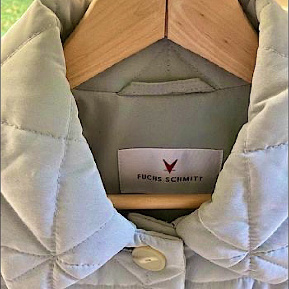 Fuchs Schmitt light blue-gray quilt jacket.Fully lined. Size small (4-6). - Picture 2 of 4